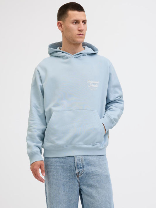 model_shot-front