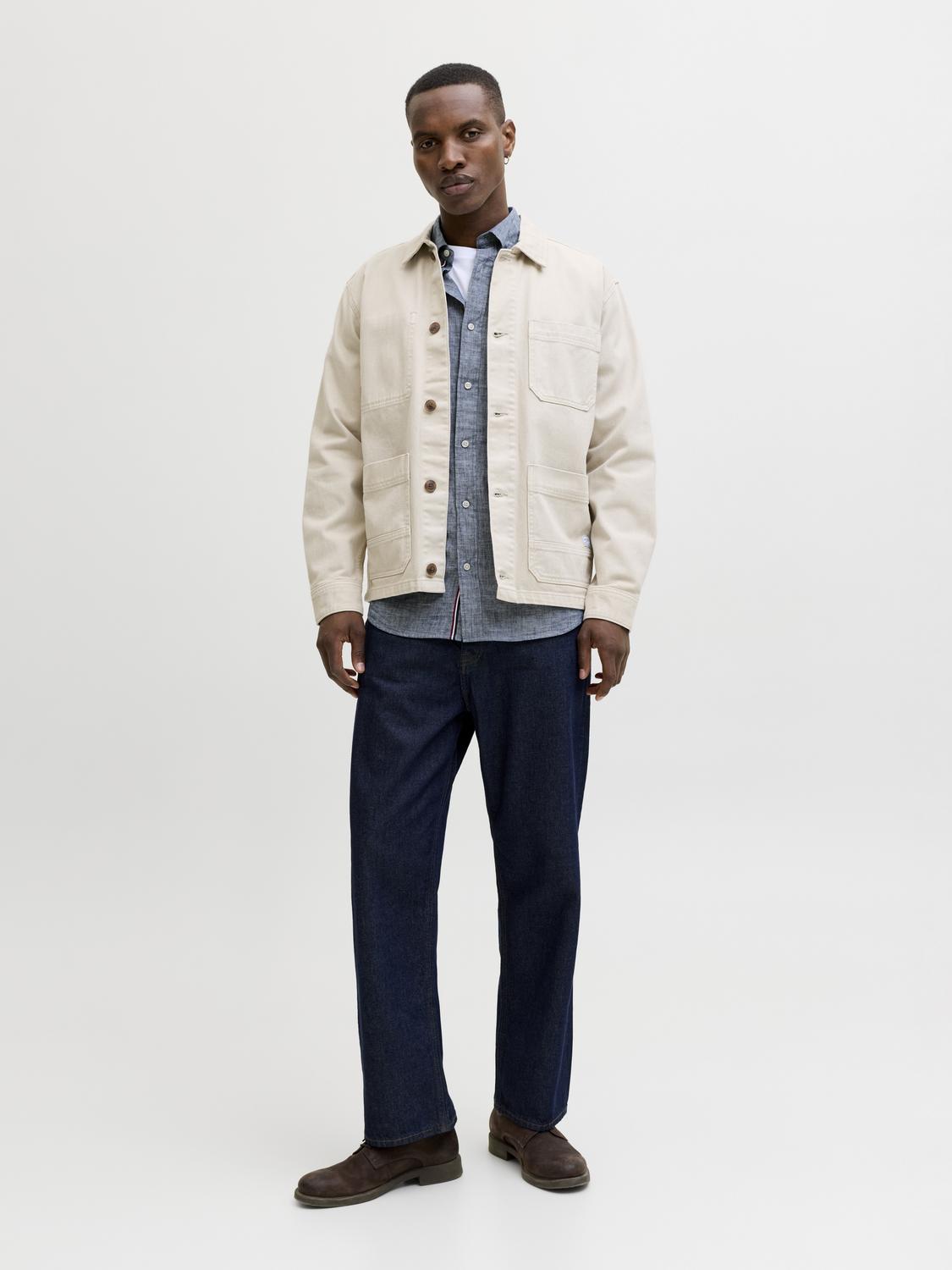 model_shot-front_full
