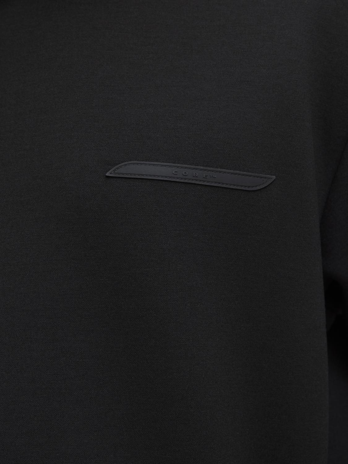 model_shot-detail