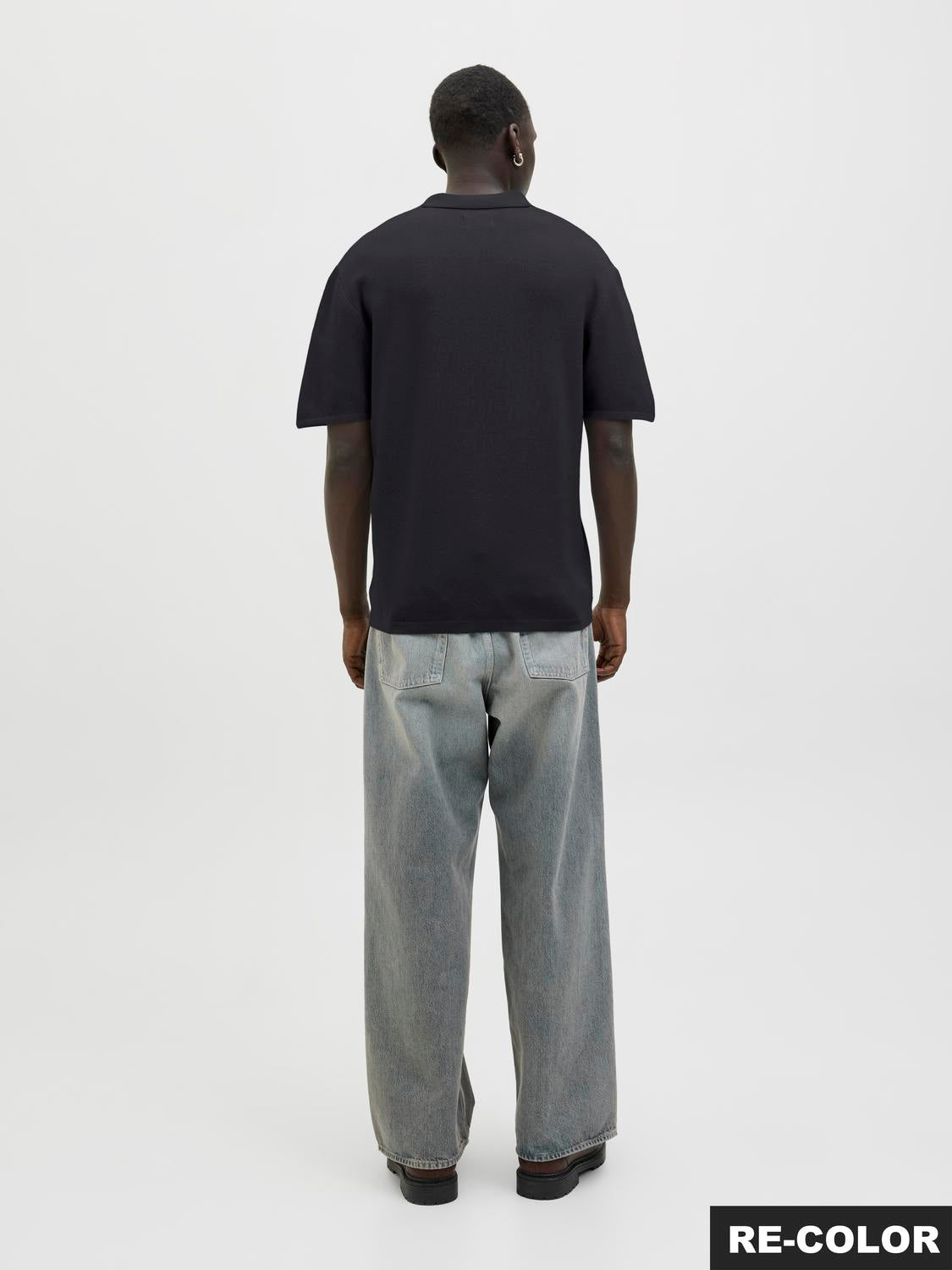 model_shot-back