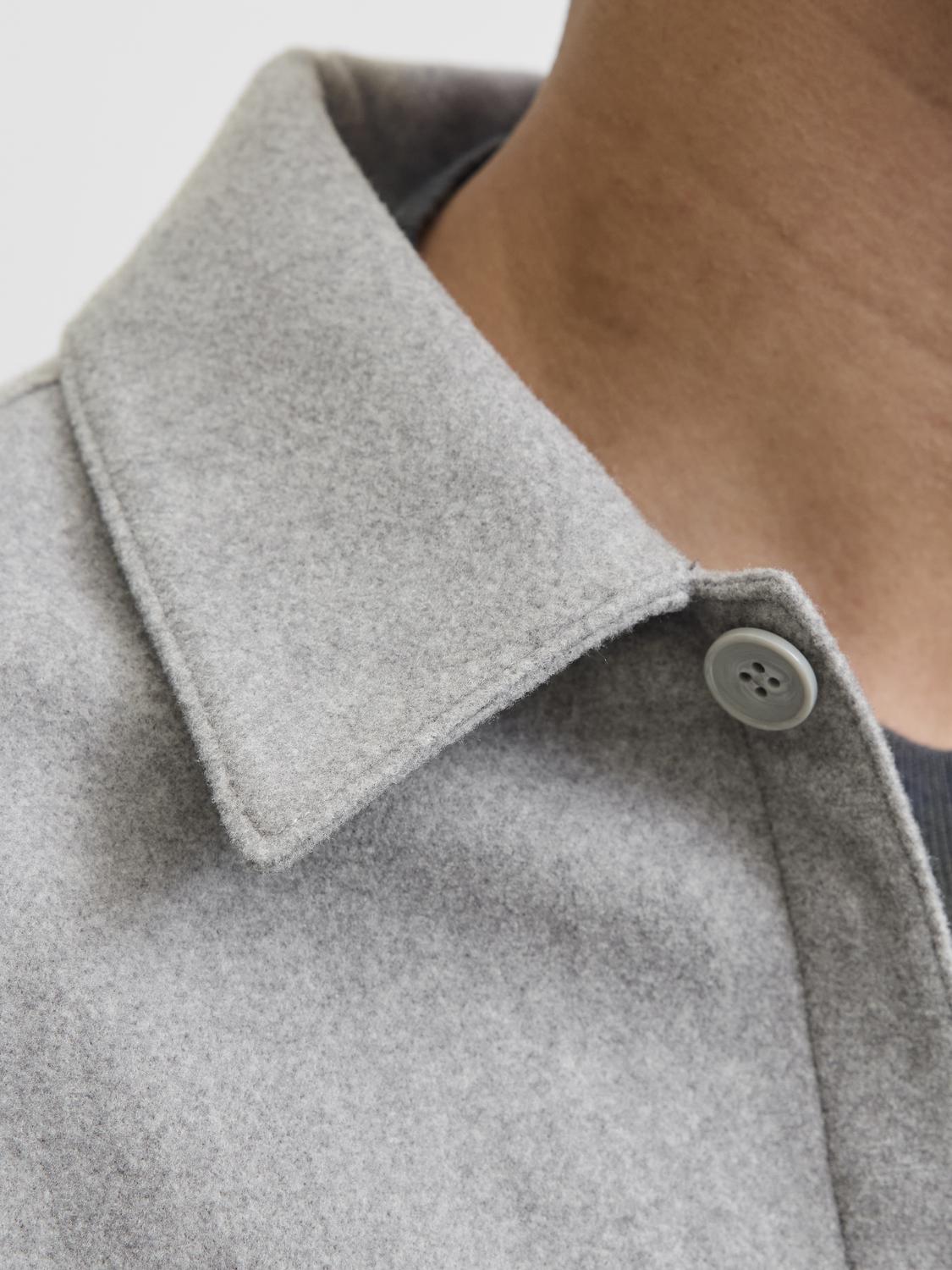 model_shot-detail