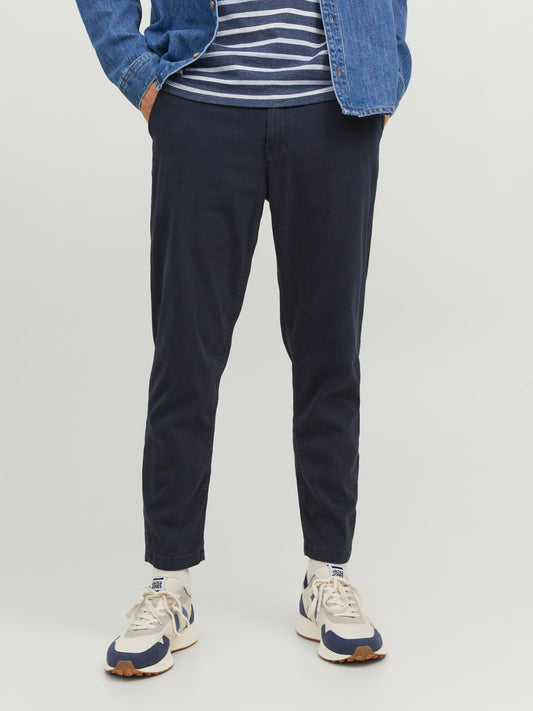 model_shot-front