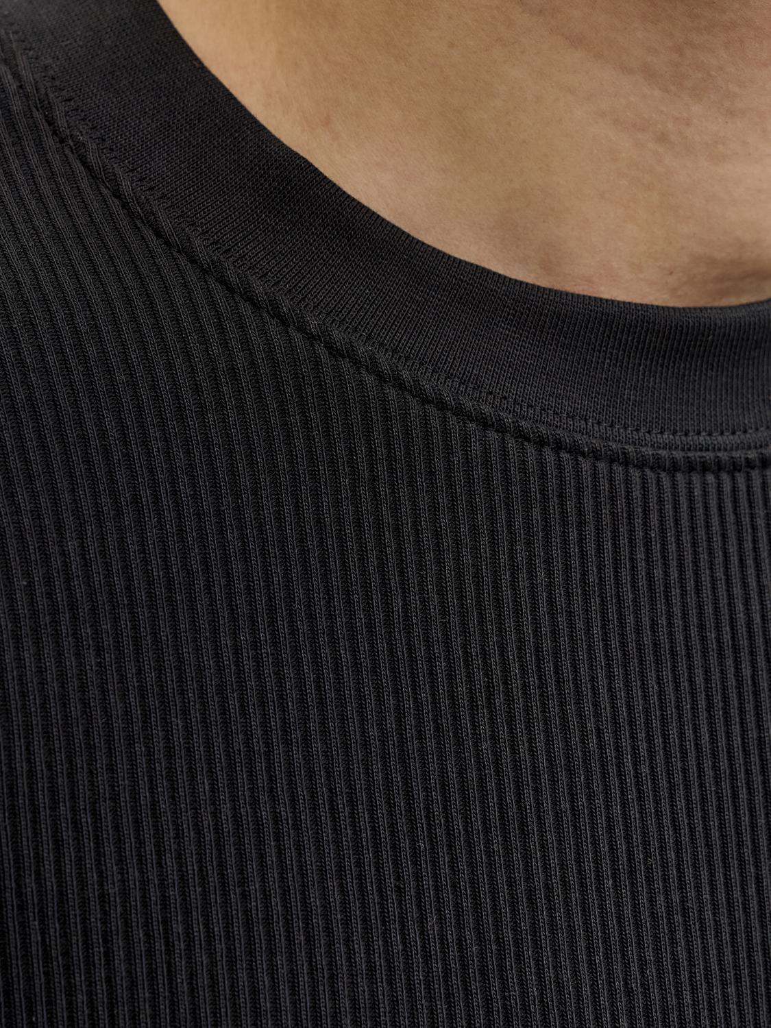 model_shot-detail