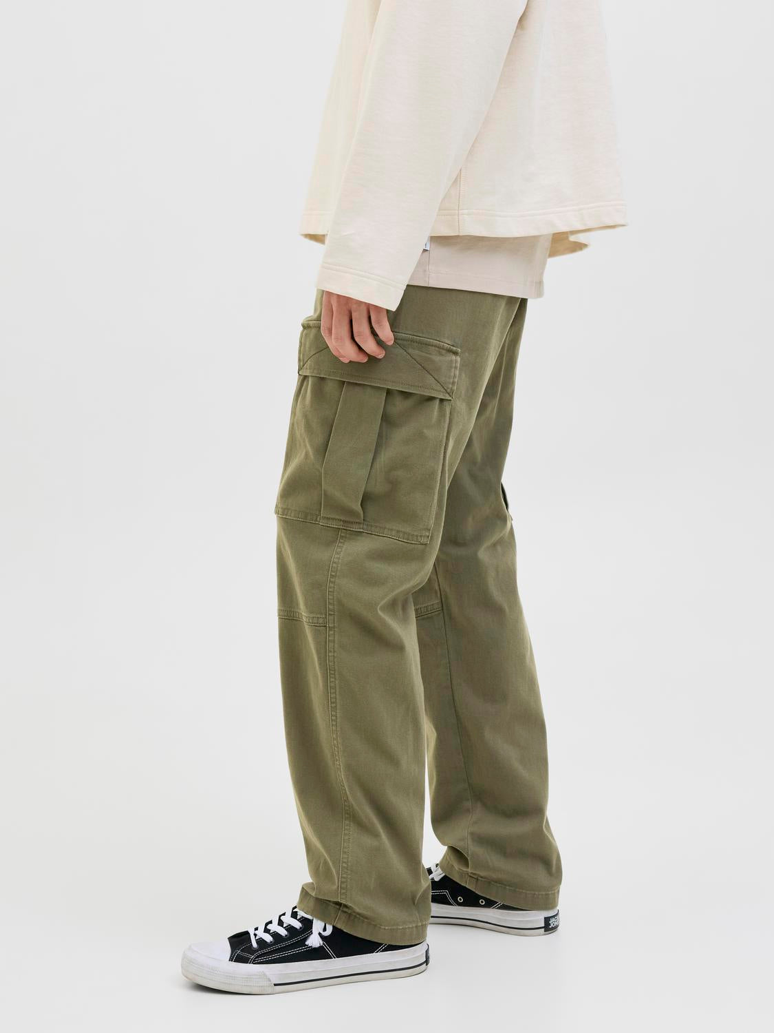model_shot-detail