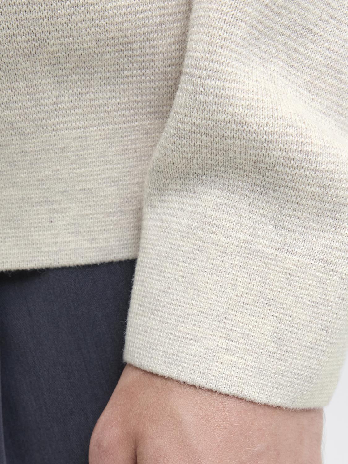 model_shot-detail