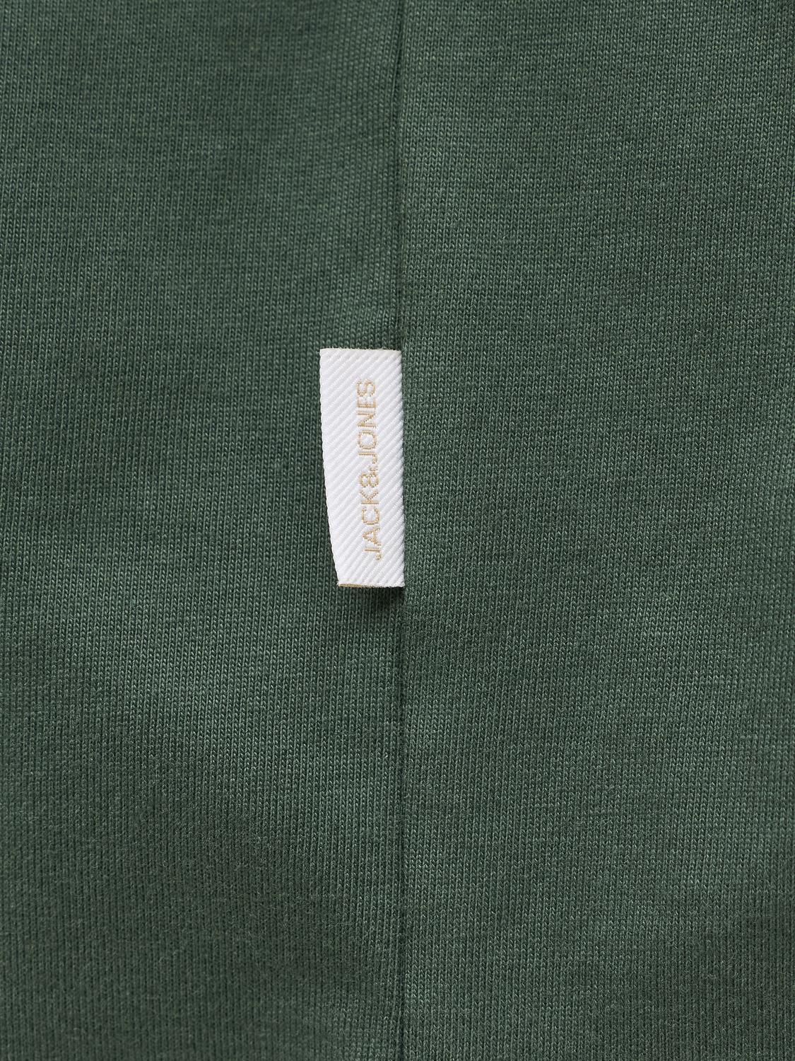 model_shot-detail