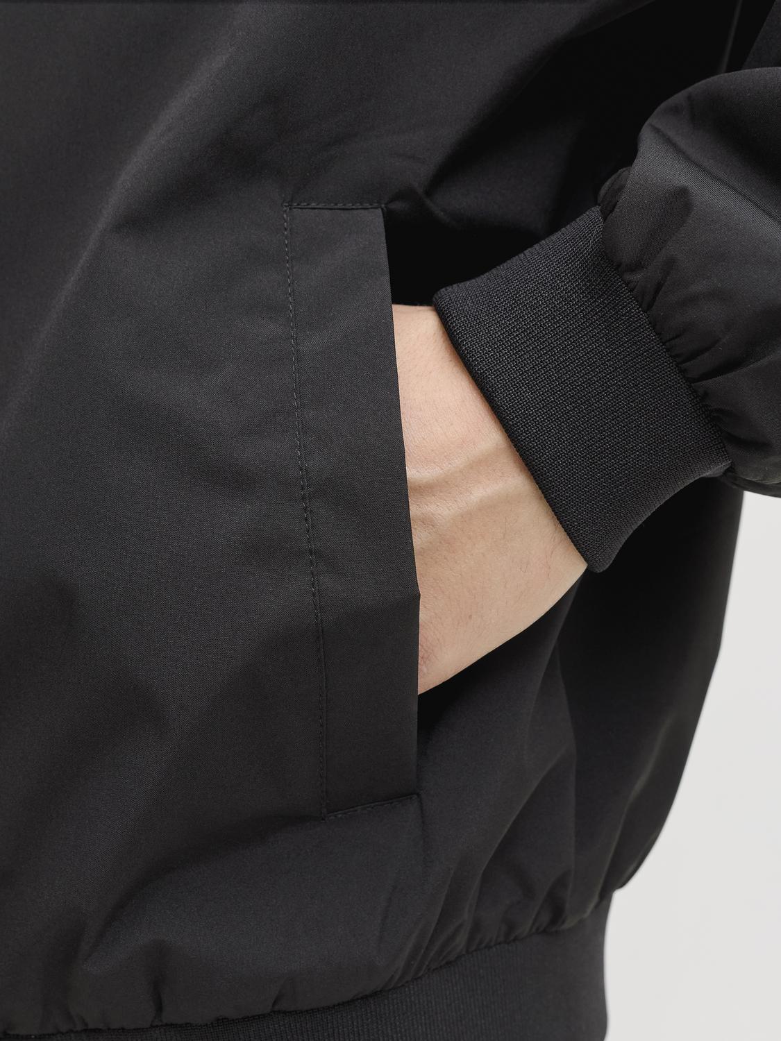 model_shot-detail