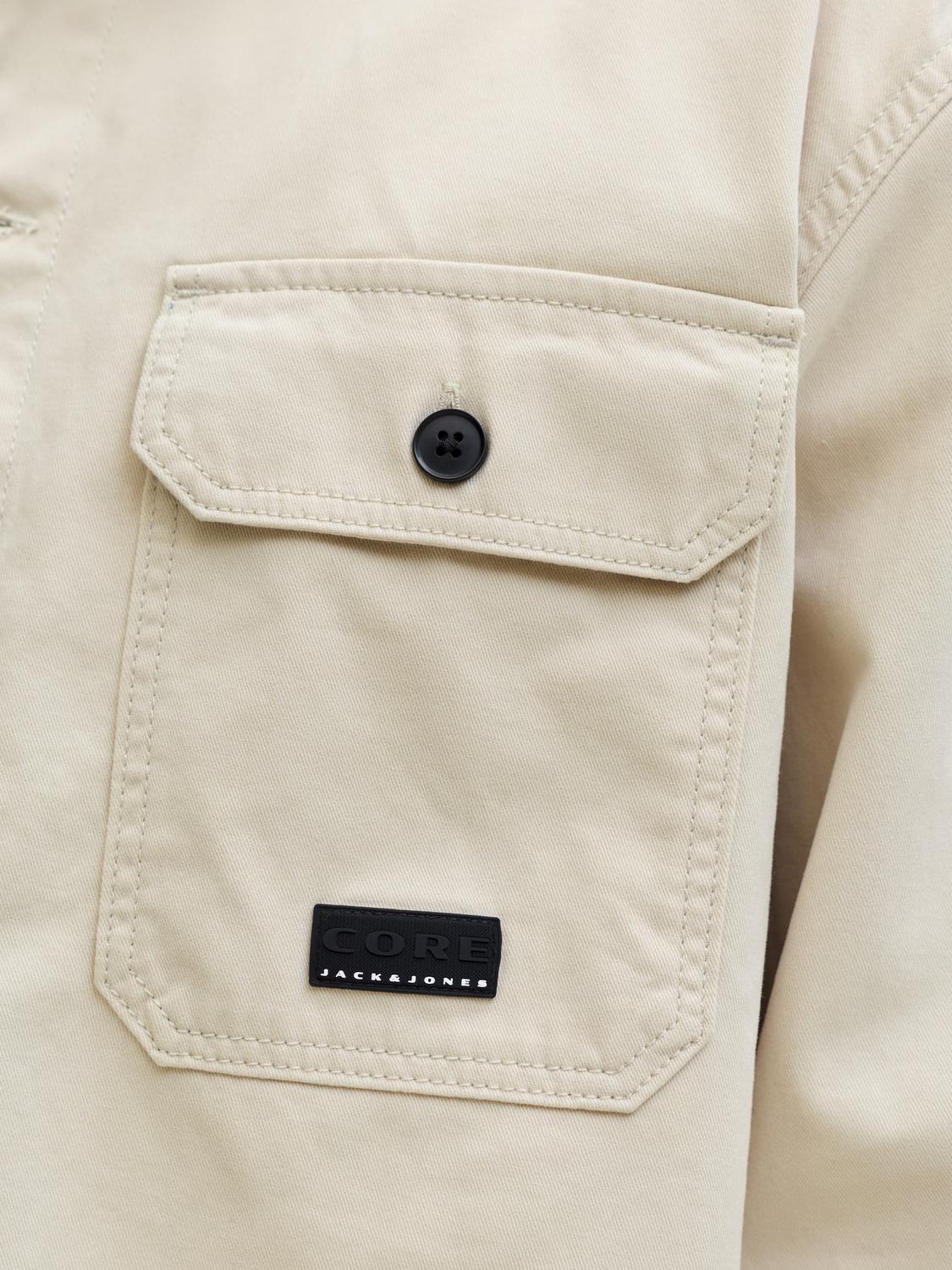 model_shot-detail