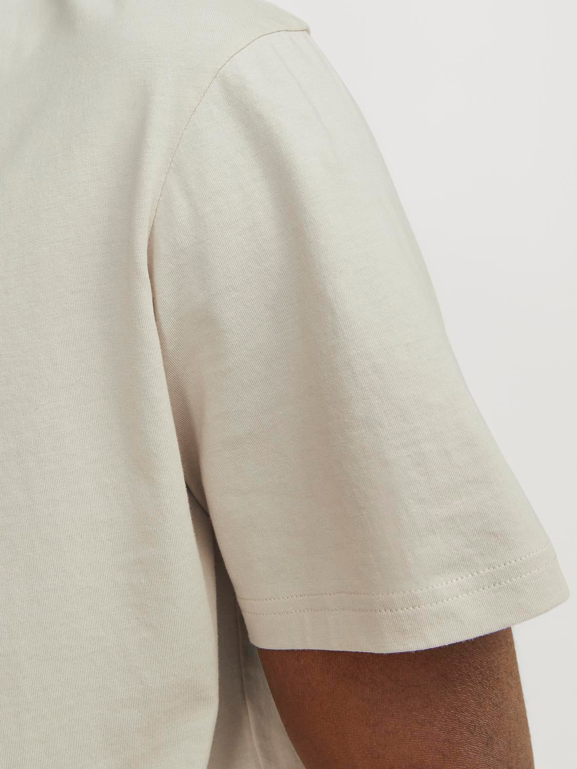 model_shot-detail