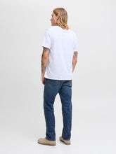 Load image into Gallery viewer, model_shot-back
