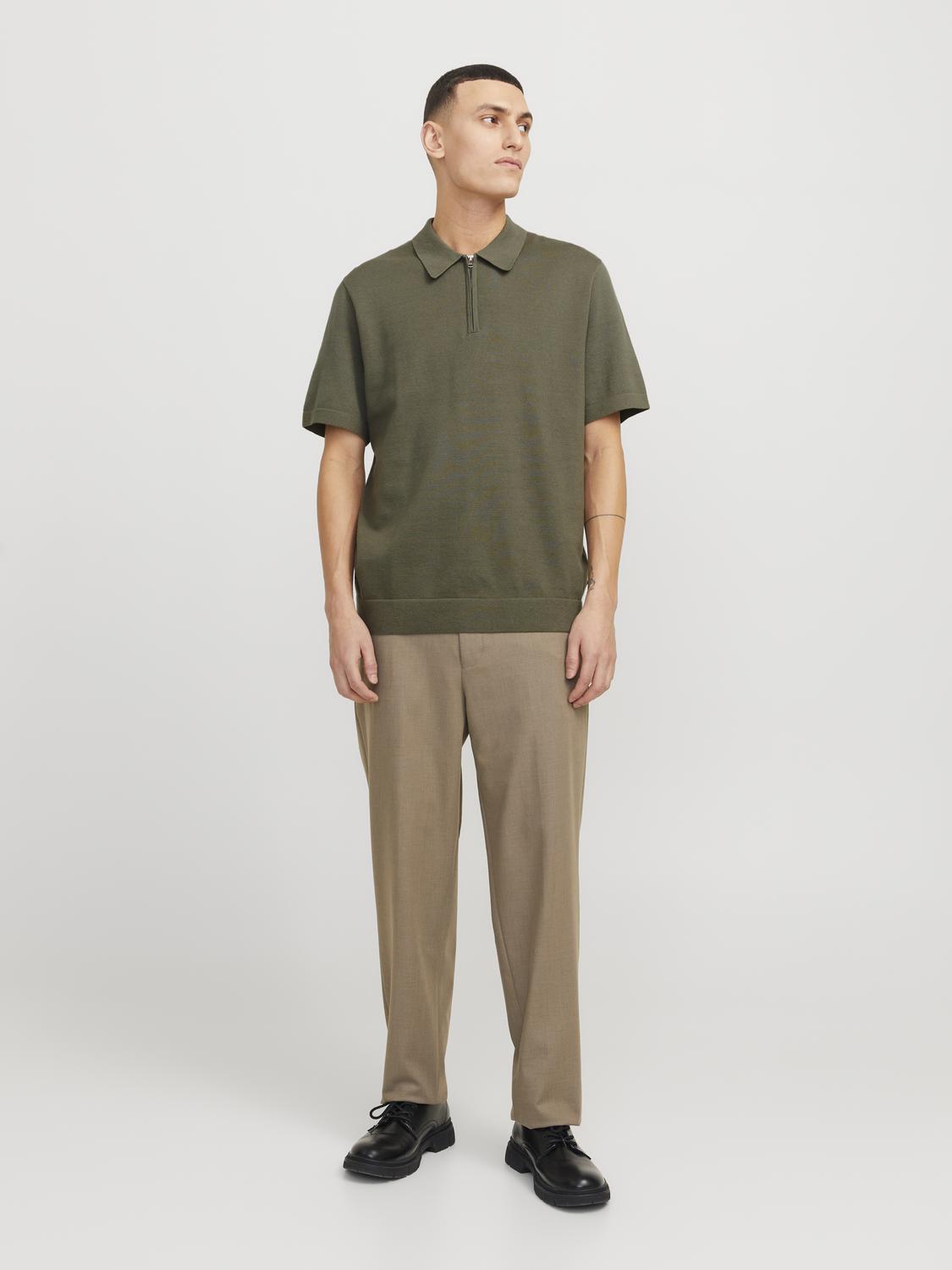 model_shot-front_full