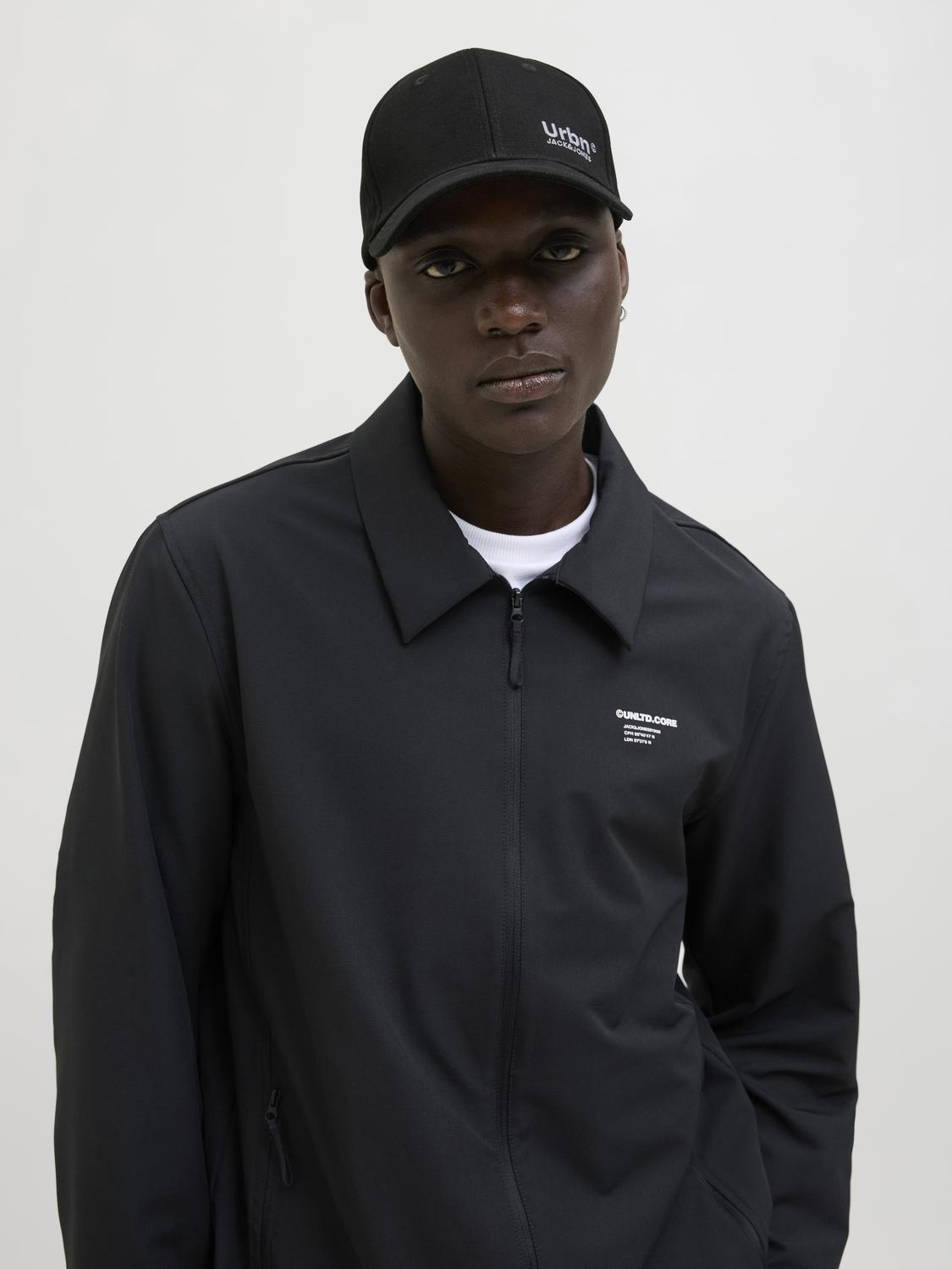 model_shot-front