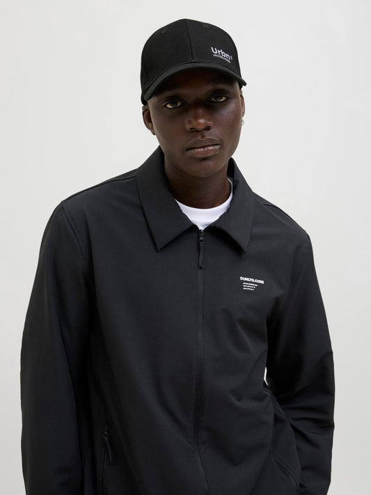 model_shot-front