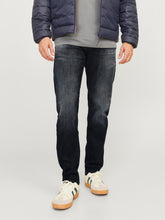 Load image into Gallery viewer, model_shot-front
