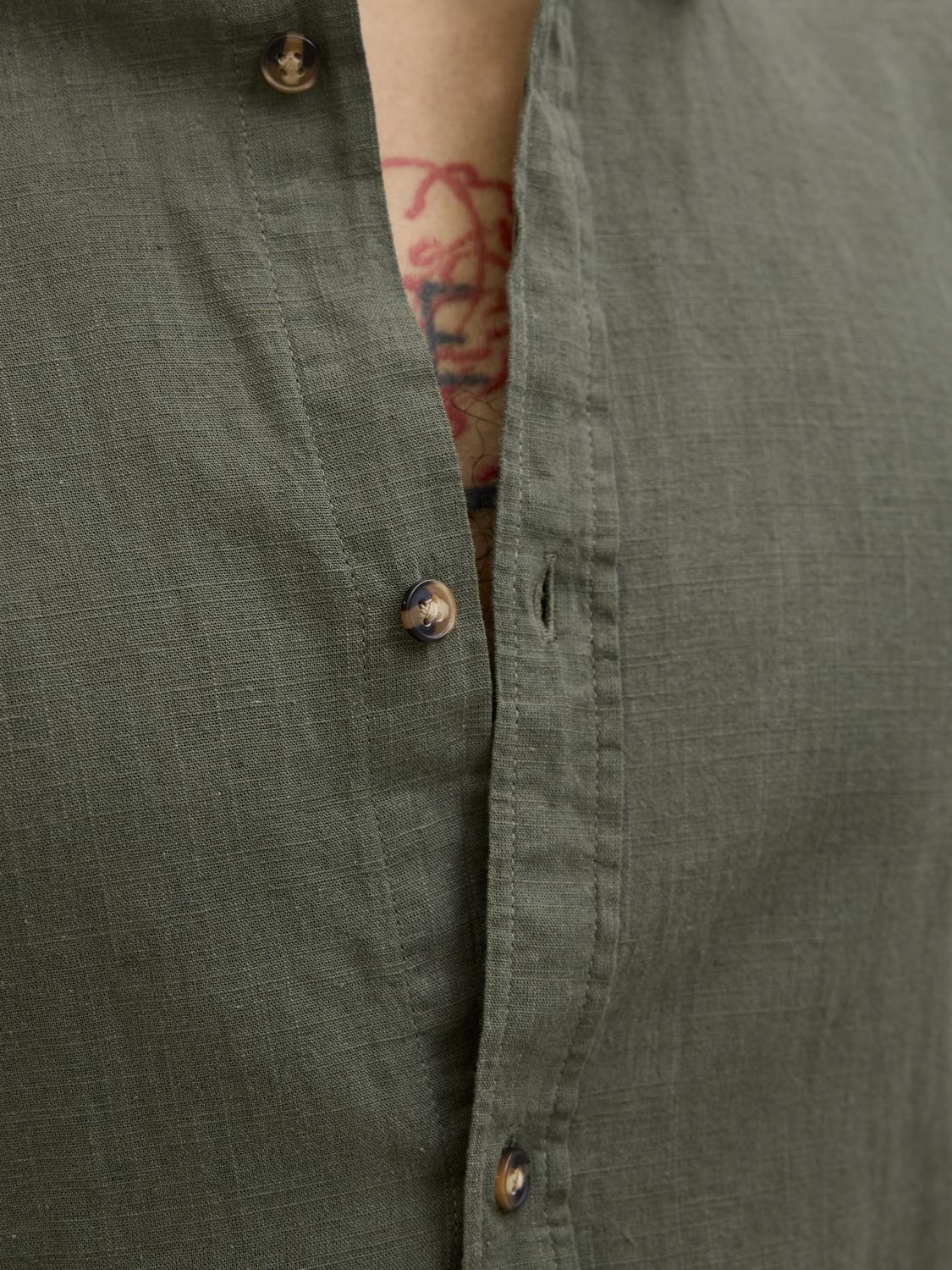 model_shot-detail