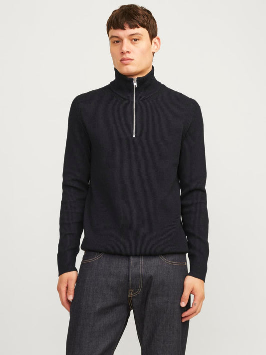 model_shot-front