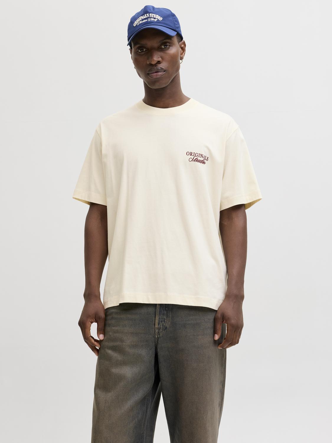 model_shot-front
