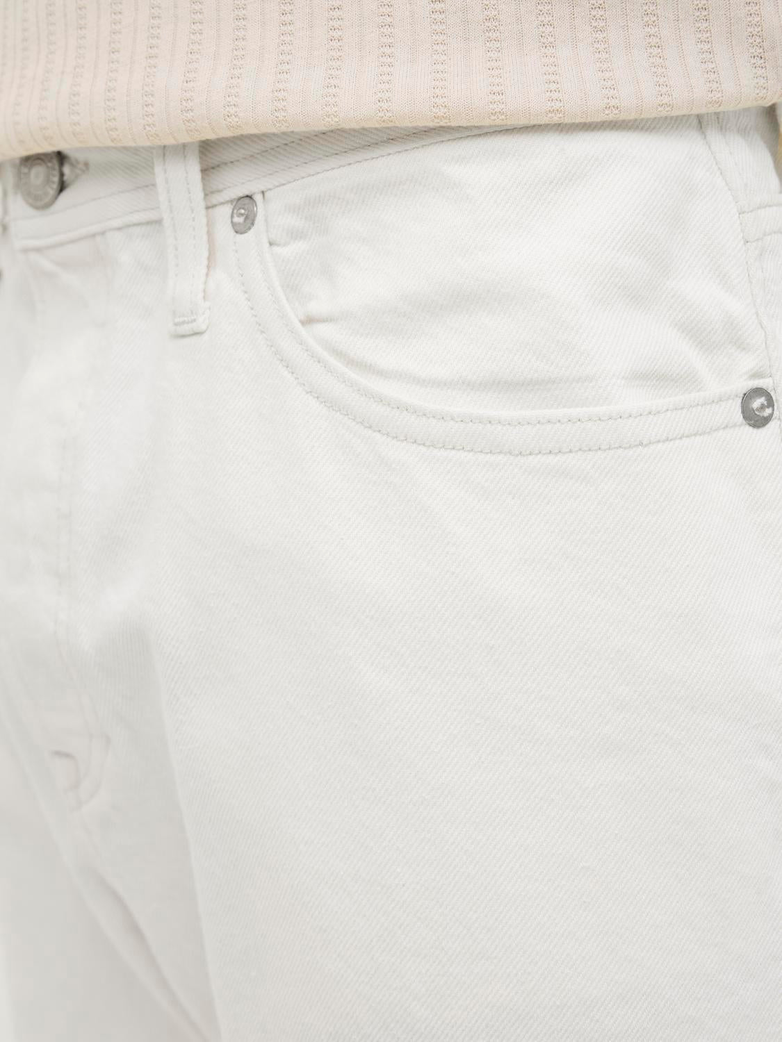 model_shot-detail