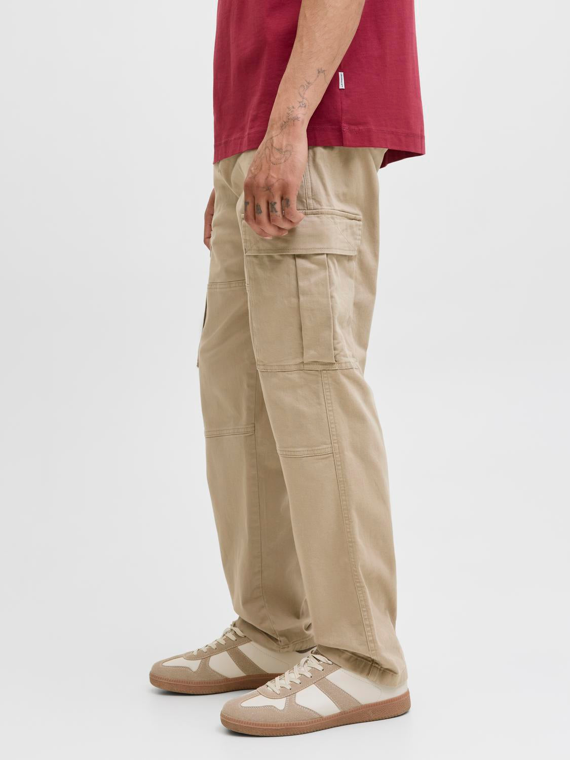 model_shot-detail