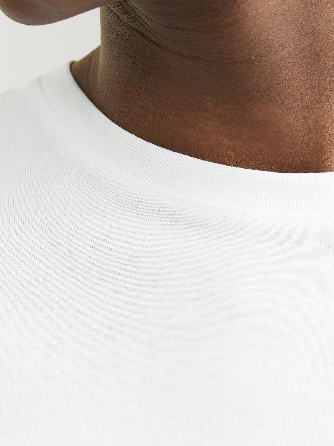 model_shot-detail