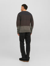 Load image into Gallery viewer, JJEHILL Pullover - Seal Brown
