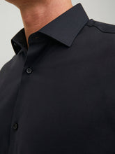 Load image into Gallery viewer, JPRBLAPARKER Shirts - Black
