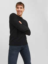 Load image into Gallery viewer, JORKYLE Pullover - Black
