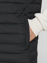 Load image into Gallery viewer, JJERECYCLE Outerwear - Black
