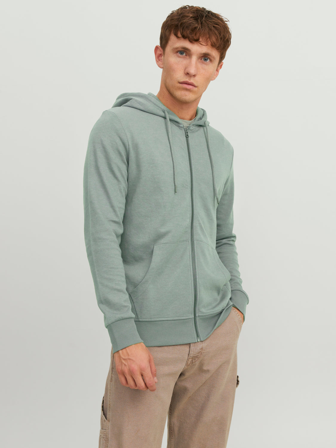 JACK & JONES | 
              JJEBASIC Sweat - Sedona Sage